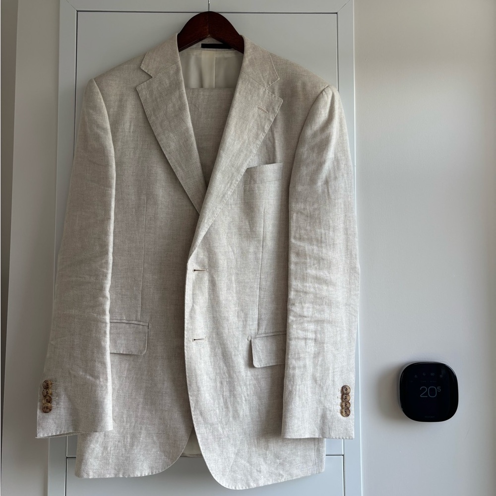 Suitsupply 100% Linen Suit – Baird McNutt – Cream/Ivory – 36R (Fits 38R/W32)
